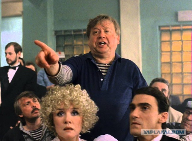 Хотите избежать солевых отложений на голове - жарьте курочку регулярно.