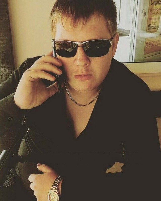 Крутизна-красота, от парней несет опасностью