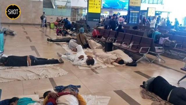 Летящий из Дели в Сан-Франциско Boeing-777 экстренно приземлился в аэропорту Красноярска