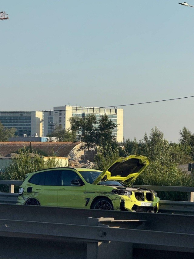 Гонщеги мамкины.