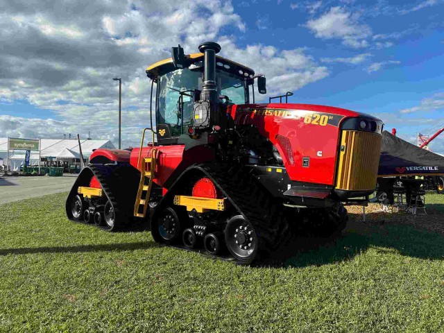 Экскурсия по миру сельхозмонстров. Farm Progress Show 2025