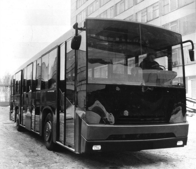 Игра на ЯПе: Угадай АВТО-9