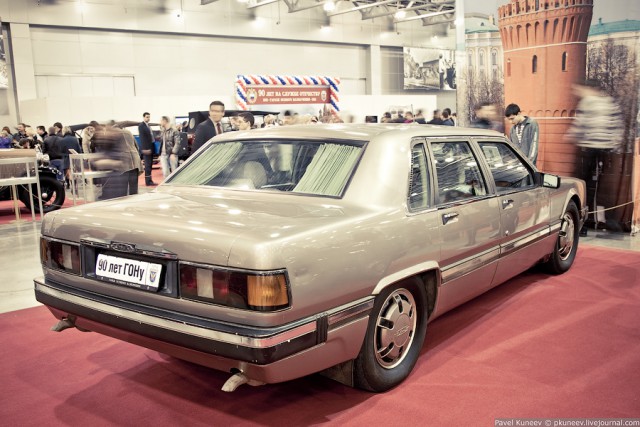 История создания ЗИЛ 4102 "Мишка" и "Райка"