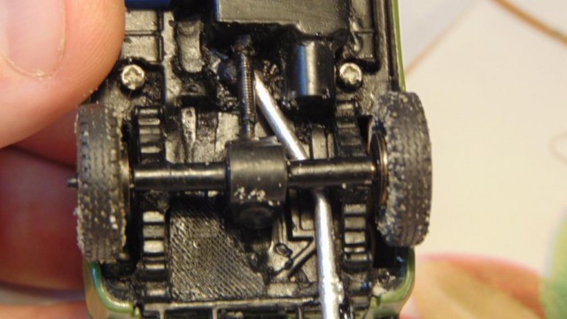 Микро RC модель УАЗ-469 полный привод и дым из глушителя