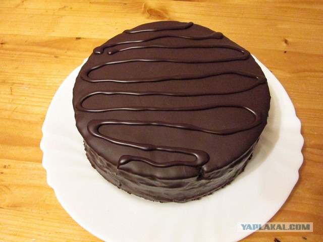 Торт «Прага» классический.