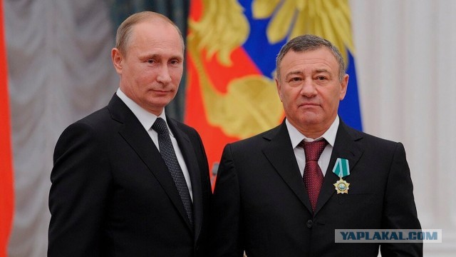«Человек не может так долго скрываться». Российского дальнобойщика признали самым опасным маньяком мира