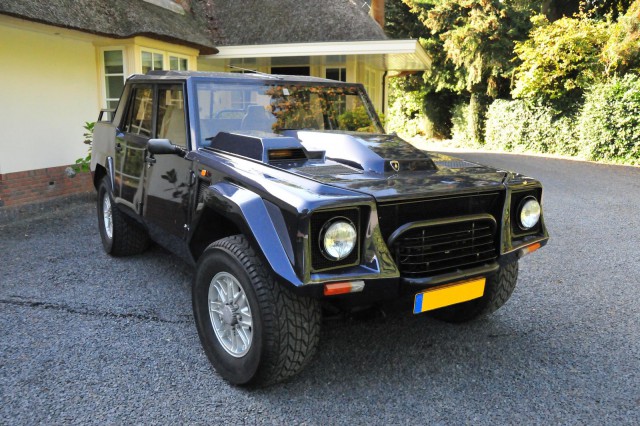 Lamborghini lm005
