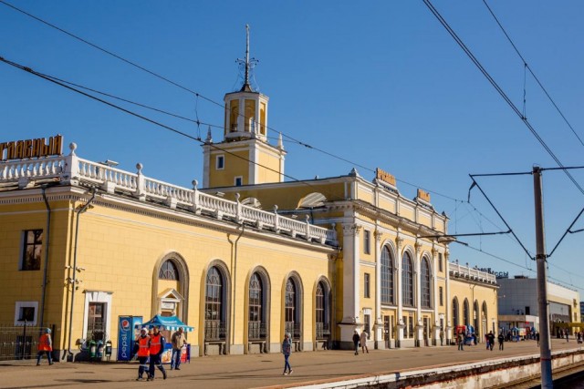 На вокзале в Ярославле предотвращен теракт. На вагоне-цистерне грузового поезда было обнаружено СВУ