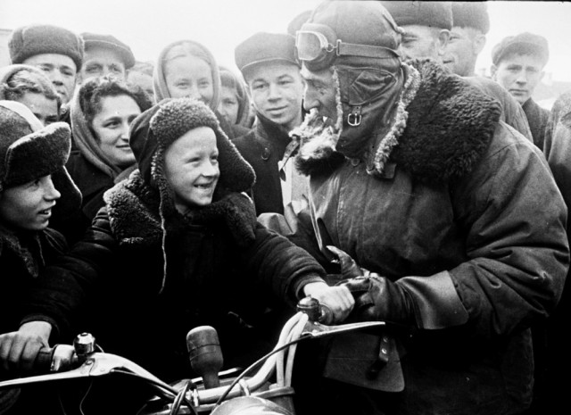 Фотографии из прошлого нашей страны – 77