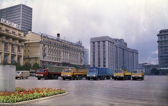 Москва и москвичи. Двадцатый век. 03.08.25