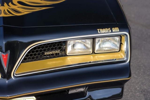 1977 Pontiac Firebird Trans Am Y82. Автопятница №147