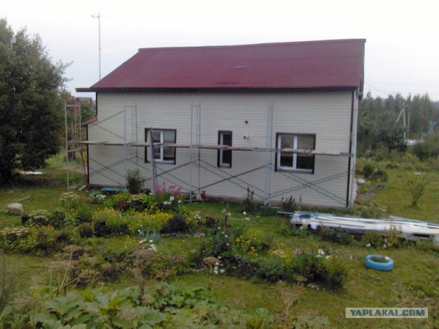 И еще один сисадмин строит дом :-)