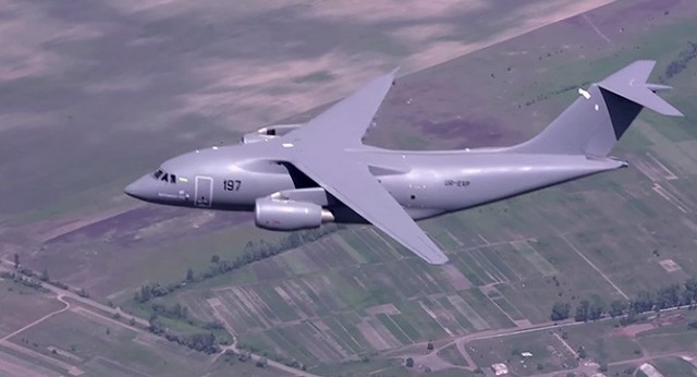 ГП «Антонов» собрал первый серийный самолет Ан-178 без российских комплектующих