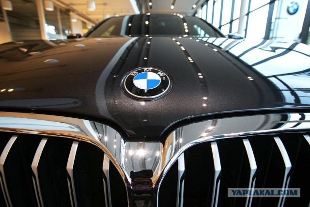 BMW ввела ежемесячную плату за подогрев сидений и другие допы