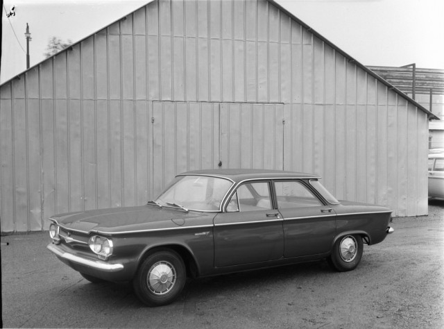 1963 Chevrolet Corvair Monza 900 Spyder. Автопятница №82