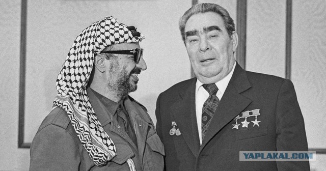Нацистские миллионы на швейцарских счетах: сын офицера СС и раввин требуют вернуть еврейские деньги