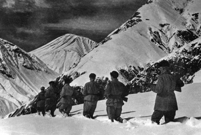 Великая Отечественная в фотографиях-12