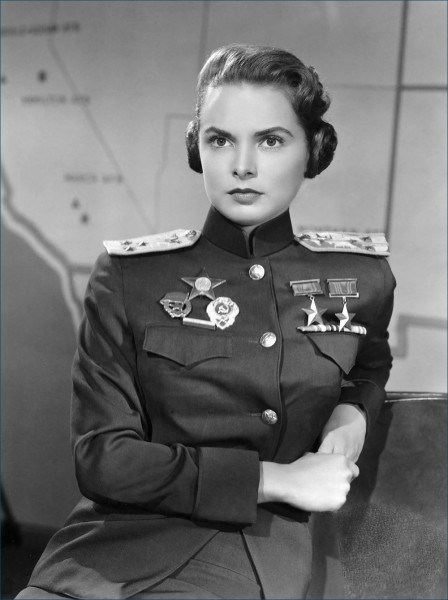 Старший лейтенант Советской Армии Ольга Орлиф