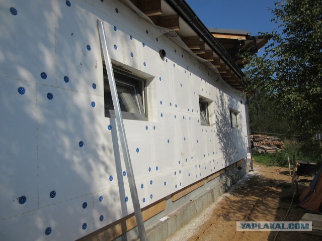 Как правильно утеплить свой дом и при этом облицевать его искусственным камнем