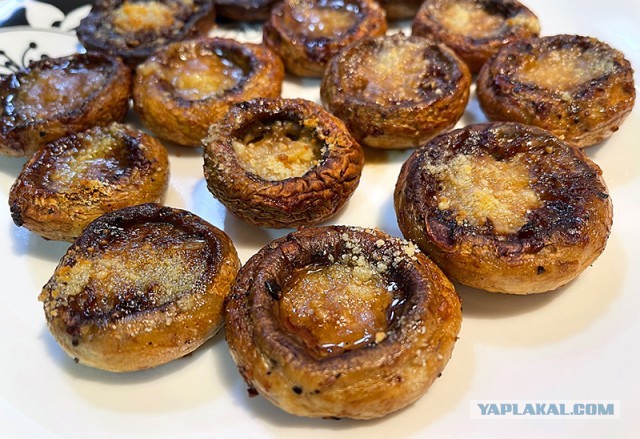 Кто чем на кухне орудует?