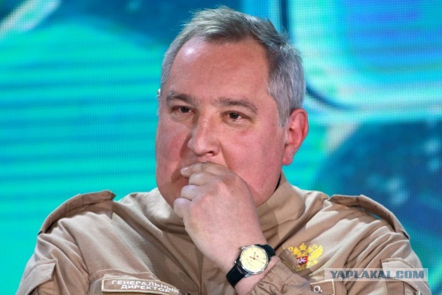 Обстреляно кафе в котором Дмитрий Рогозин отмечал свой день рождения. Сам Рогозин получил ранения
