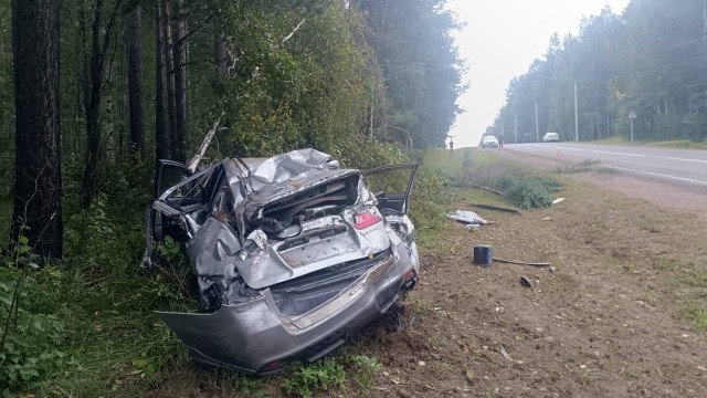 Молодожёны из Читы попали в смертельную аварию после свадебного путешествия