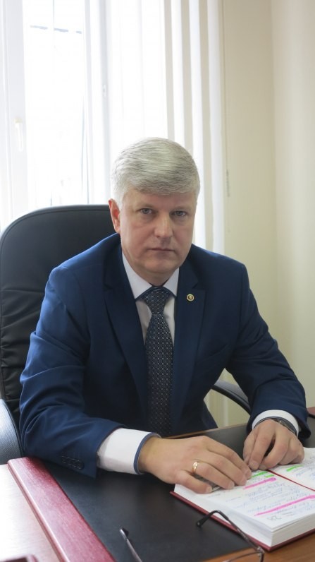 Рожать больше сварщиков и маляров призвал свердловский чиновник