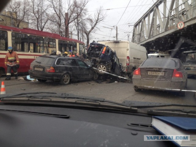 Страшное ДТП с трупом в Петербурге