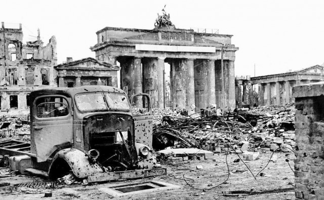 Беспорядки в первый день саммита G20 в Гамбурге