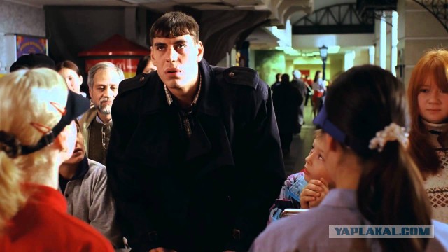 Актеришка какой-то: Лоза отреагировал на слова Дюжева, оскорбившие россиян