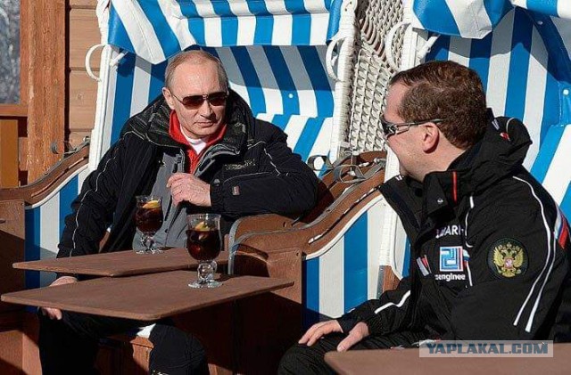 Мэр Магнитогорска назвал косметическими трещины в пережившем взрыв доме