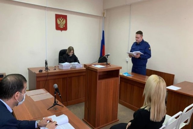 Почему долго судят Раю Мамедову, оскорблявшую русских