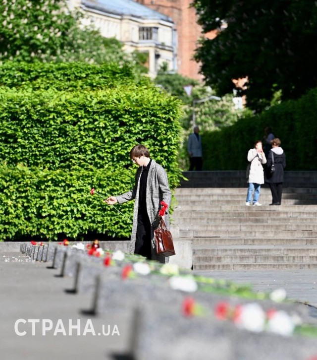 Киев. 9 Мая. Утро в Парке Славы
