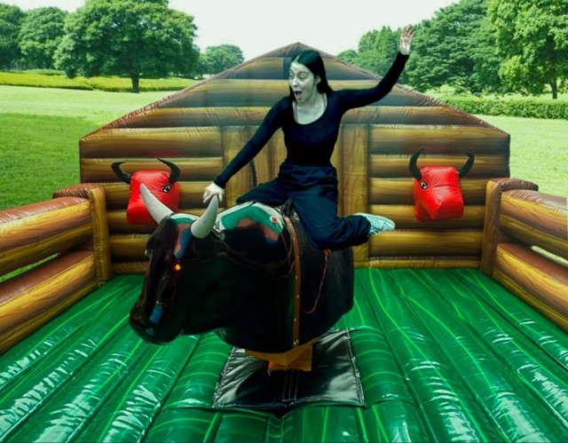 Фотожаба : "Фотошопте меня полностью".