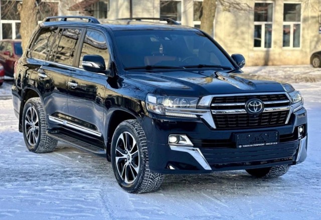 Эксперты TopSpeed составили ТОП-10 самых надежных кроссоверов и внедорожников — в топ-5 все Toyota