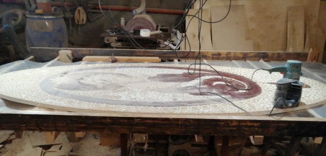 Стол для... Ну просто чтобы был