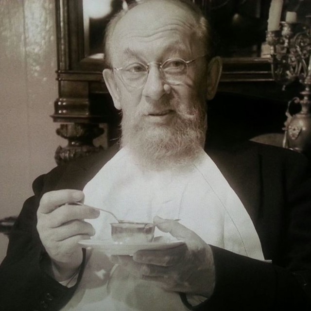 Почему чернила под кожей не расползаются (тату)