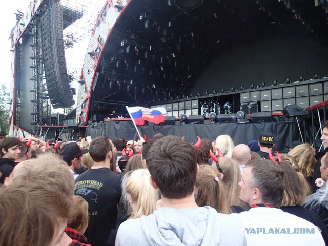 AC/DC. Вжарим рок в этой дыре!