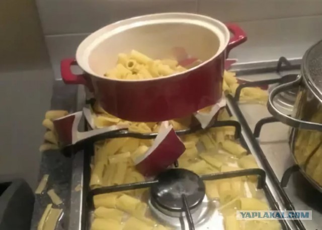 18 человек, которые так себе повара...