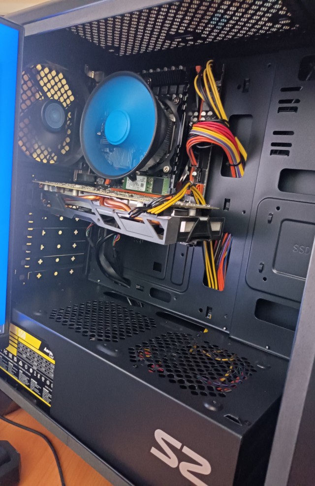 Продам видеокарты в Москве MSI RX 570 4gb и всякое остальное