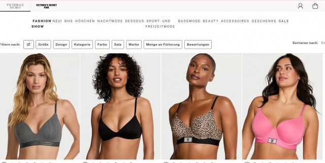 Ночью в Нью-Йорке прошло шоу Victoria’s Secret.