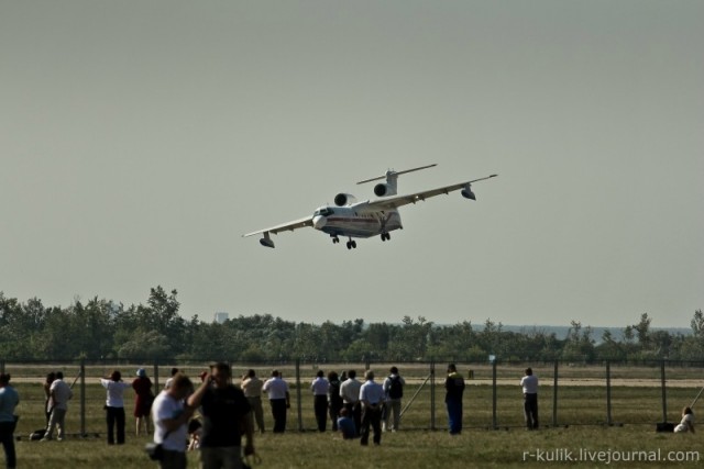 МАКС 2011