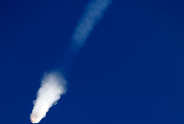 Ракета SpaceX взорвалась при старте