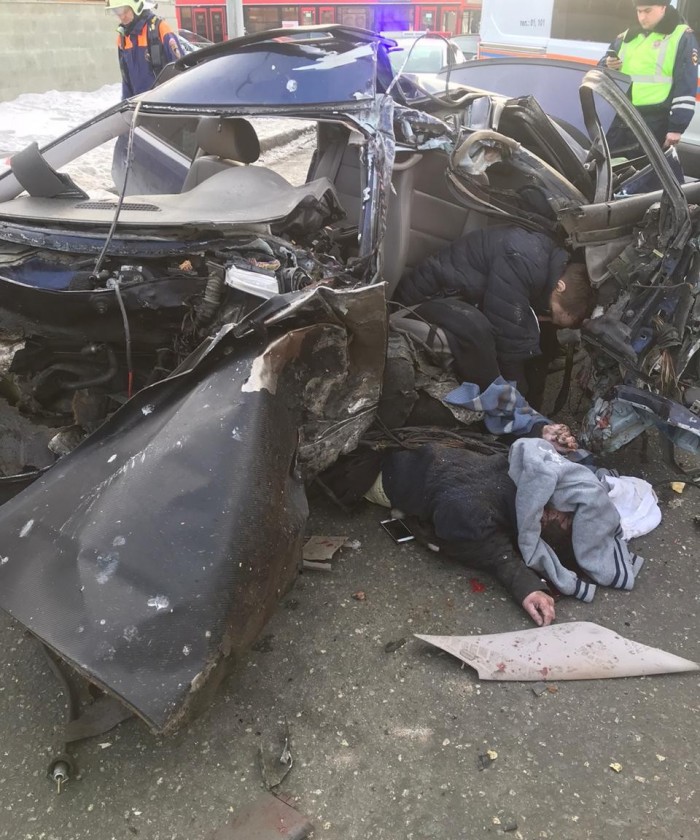 Видеорегистратор запечатлел момент смертельного ДТП в Казани