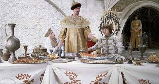 "Худшая варварская еда": Американская певица оскорбила русскую кухню