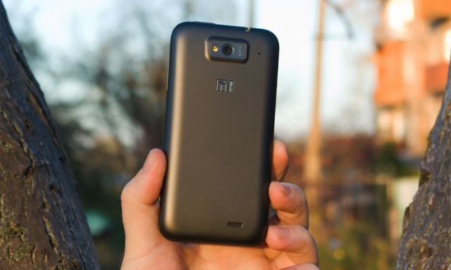 Как менялись флагманские смартфоны Xiaomi от Mi 1 до Xiaomi 12S и их ценники?