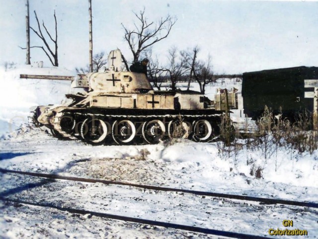 Цветные фотографии бронетехники времён Второй мировой войны