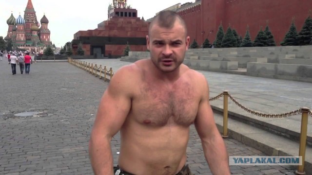 В Москве полицейские задержали борца с педофилами