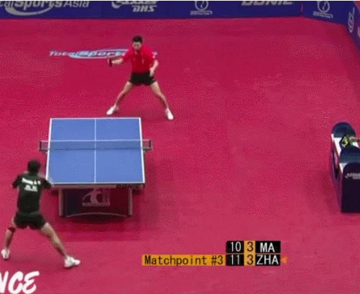 Его лицо после проигрыша - бесценно.