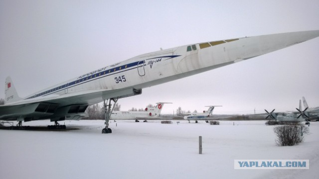 Ту-144 в Шереметьево